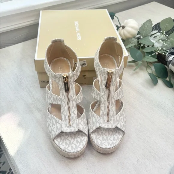 Michael Kors Wedge Sandals💛NWT💛 - Picture 2 of 11